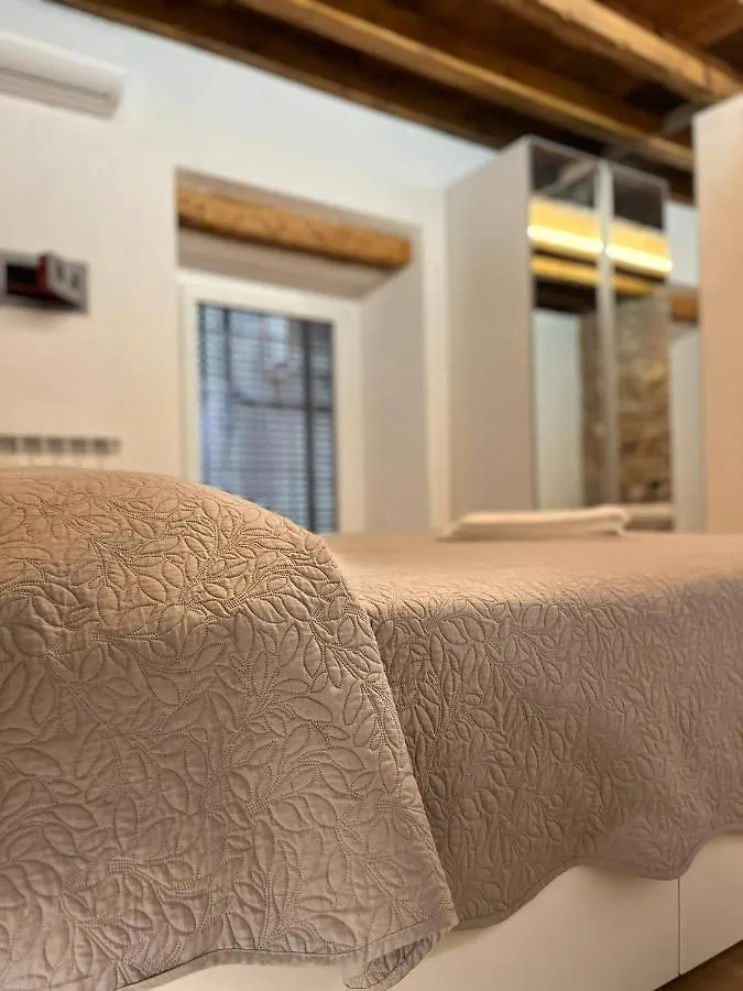 Teodorico Room & Apartment Verona