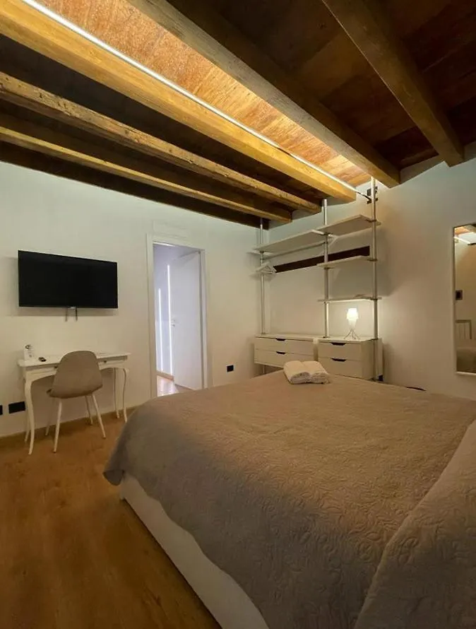 Teodorico Room & Apartment Verona